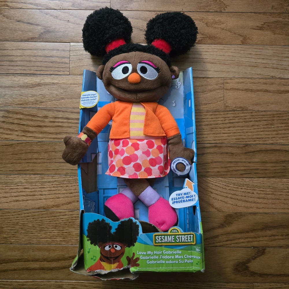 Sesame Street Love My Hair Gabrielle Singing Plush Toy Just Play 57662